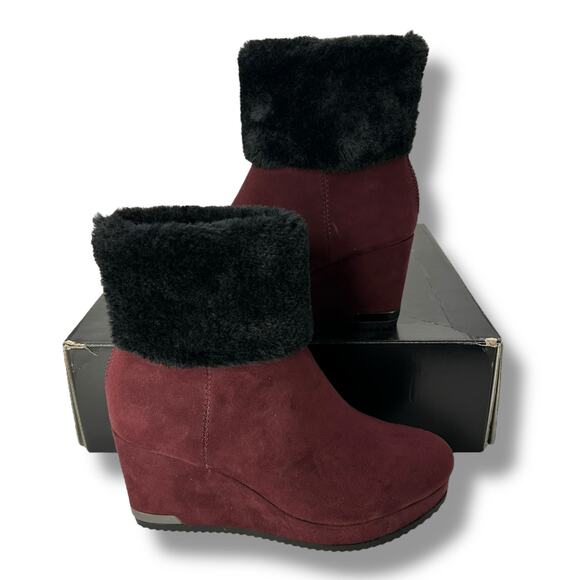 NEW DKNY Red Wedge Boots Size 5.5 Merlot Maroon Faux Fur Winter Booties Heels - Picture 1 of 12